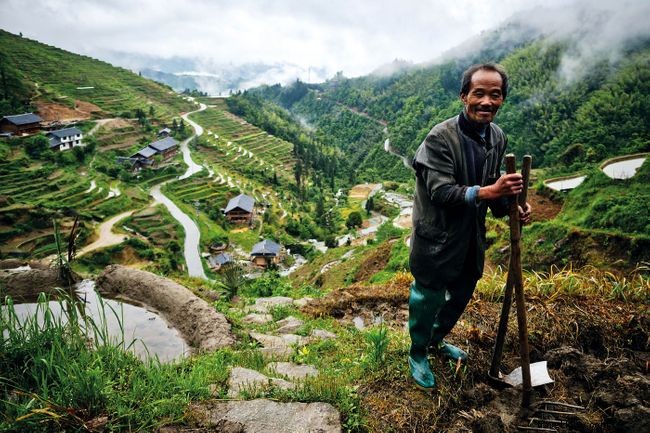 9 Inspiring Stories to Fuel Your Wanderlust Writing Challenge