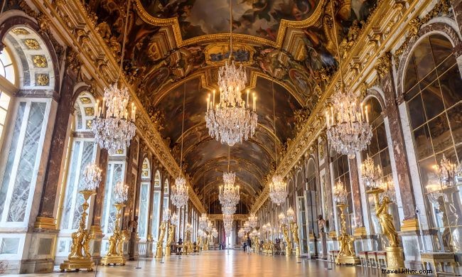 9 Must-See Virtual Tours of Famous Museums & Landmarks – Start Exploring Today