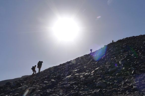 Amguid Crater: Unveiling the Sahara’s Ancient Impact Site